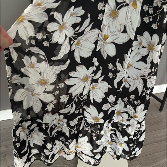 NWT KATE and LILY Dress - Picture 3 of 4